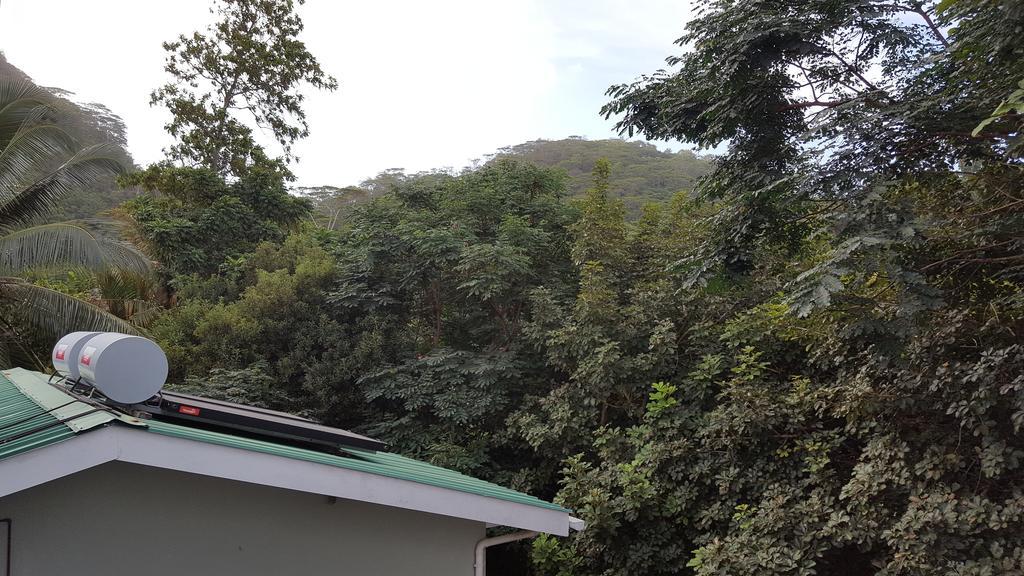 Villa Kayola - Self Catering Pointe La Rue ภายนอก รูปภาพ