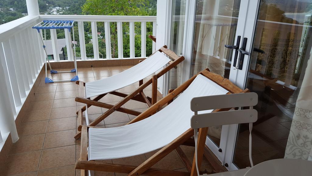 Villa Kayola - Self Catering Pointe La Rue ภายนอก รูปภาพ